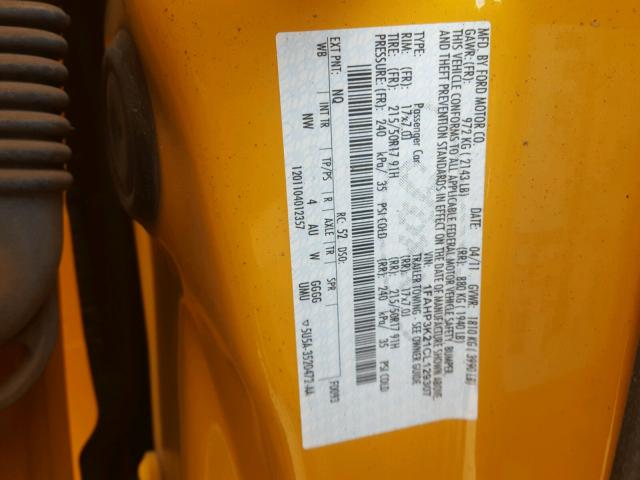 1FAHP3K21CL129307 - 2012 FORD FOCUS SE YELLOW photo 10