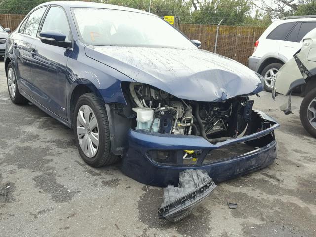 3VWDP7AJ7DM436020 - 2013 VOLKSWAGEN JETTA SE BLUE photo 1