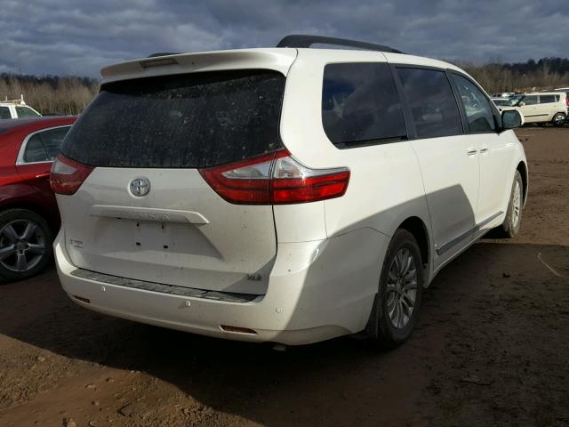 5TDYZ3DC8HS794396 - 2017 TOYOTA SIENNA XLE WHITE photo 4