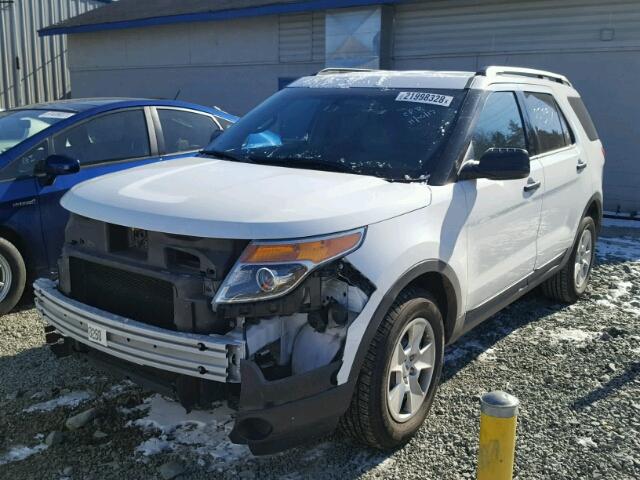 1FM5K7B82DGB03165 - 2013 FORD EXPLORER WHITE photo 2