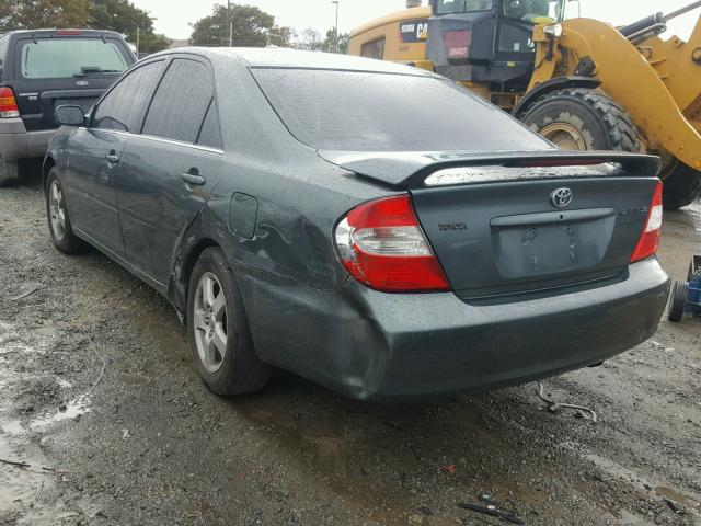 JTDBE32K030147319 - 2003 TOYOTA CAMRY LE GREEN photo 3