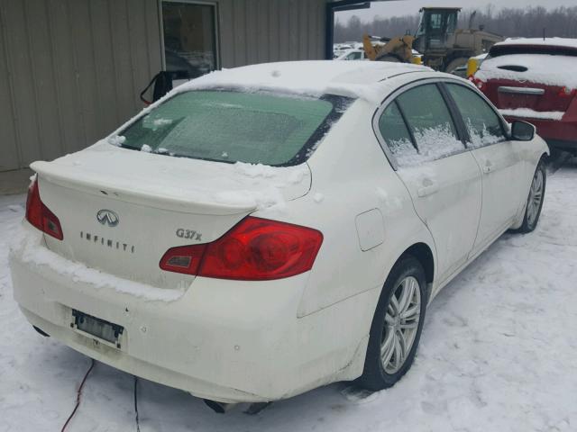 JN1CV6ARXAM252222 - 2010 INFINITI G37 WHITE photo 4