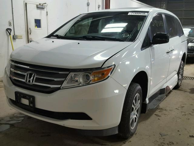 5FNRL5H6XBB083204 - 2011 HONDA ODYSSEY EX WHITE photo 2