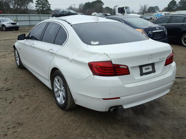 WBAXG5C53CDX02452 - 2012 BMW 528 I WHITE photo 3