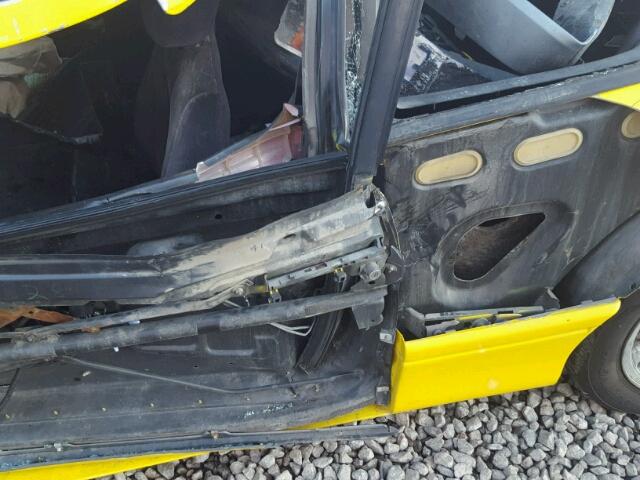 1G8ZG1271SZ185204 - 1995 SATURN SC2 YELLOW photo 10