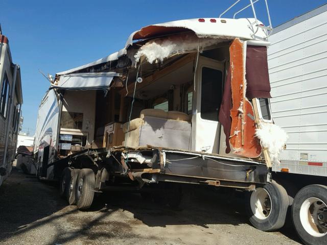 4M7360T3371011570 - 2007 TETO 5TH WHEEL WHITE photo 3