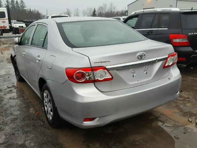 2T1BU4EE5CC785618 - 2012 TOYOTA COROLLA BA SILVER photo 3