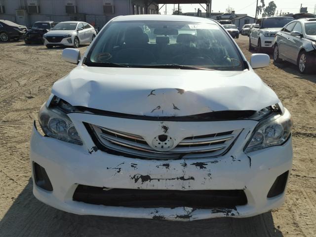 5YFBU4EE9DP101641 - 2013 TOYOTA COROLLA BA WHITE photo 9