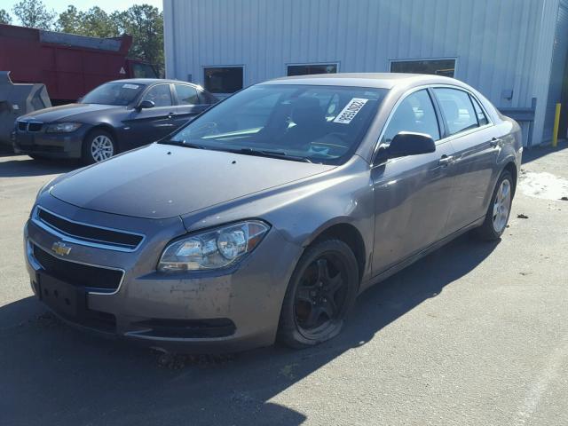 1G1ZA5EU7CF235759 - 2012 CHEVROLET MALIBU LS SILVER photo 2