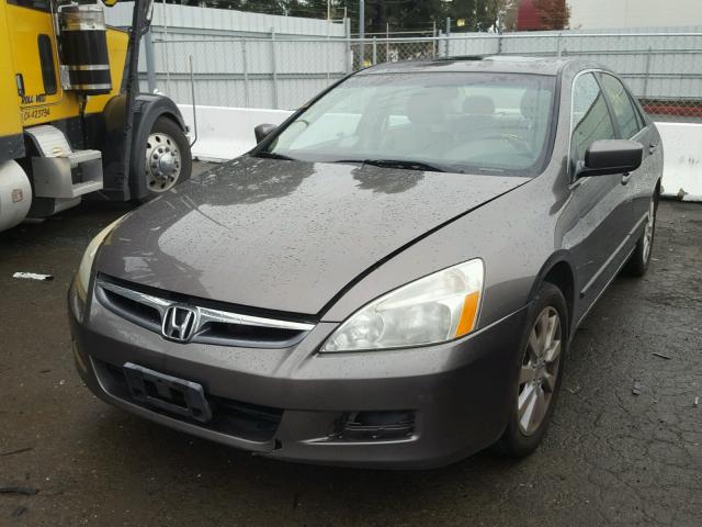 1HGCM66877A010256 - 2007 HONDA ACCORD EX GRAY photo 2