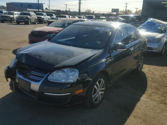 3VWSG71K06M777259 - 2006 VOLKSWAGEN JETTA 2.5 BLACK photo 2