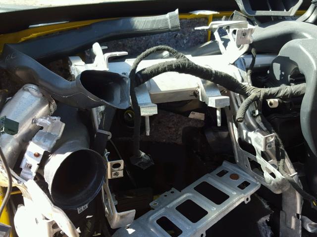 1G1FF3D70H0176648 - 2017 CHEVROLET CAMARO SS Amarillo foto 8