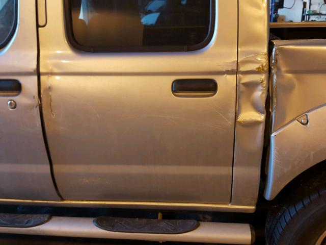 1N6ED27Y61C383845 - 2001 NISSAN FRONTIER C SILVER photo 9