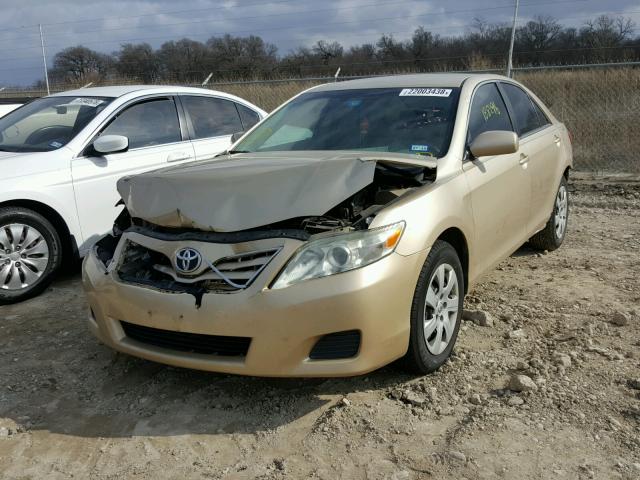 4T4BF3EK4AR033386 - 2010 TOYOTA CAMRY BASE GOLD photo 2