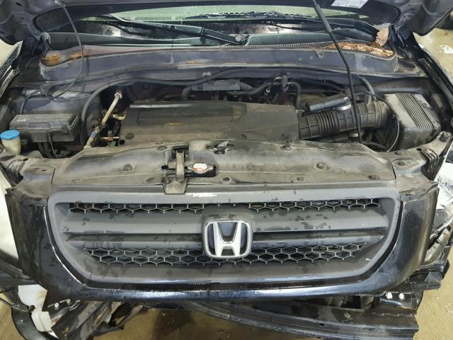 2HKYF18174H535338 - 2004 HONDA PILOT LX BLACK photo 7