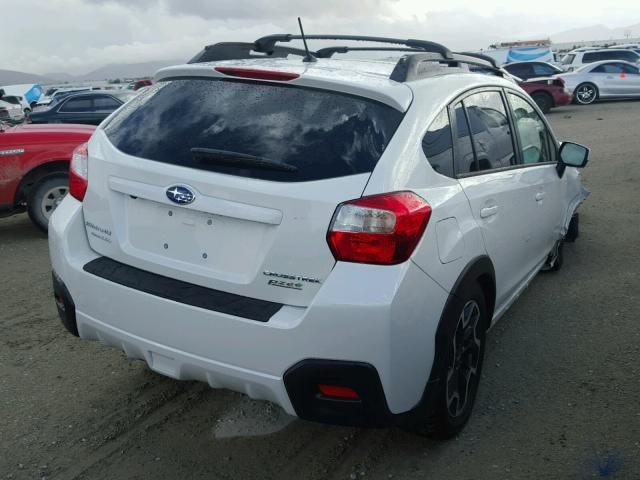 JF2GPABC3H8259622 - 2017 SUBARU CROSSTREK WHITE photo 4