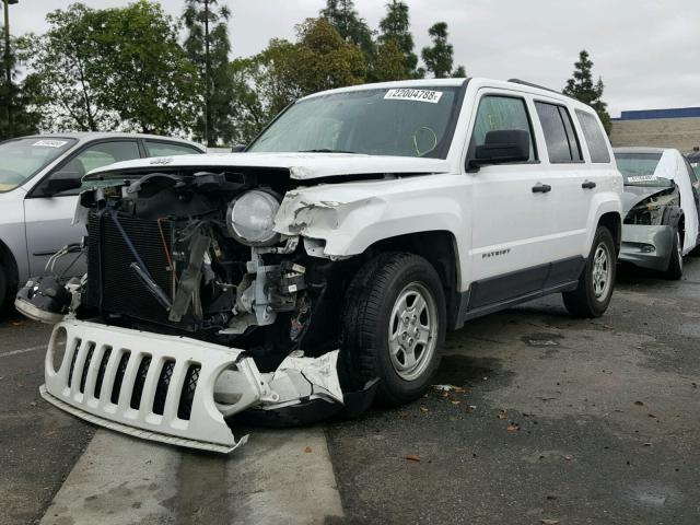 1C4NJPBBXED849644 - 2014 JEEP PATRIOT SP WHITE photo 2