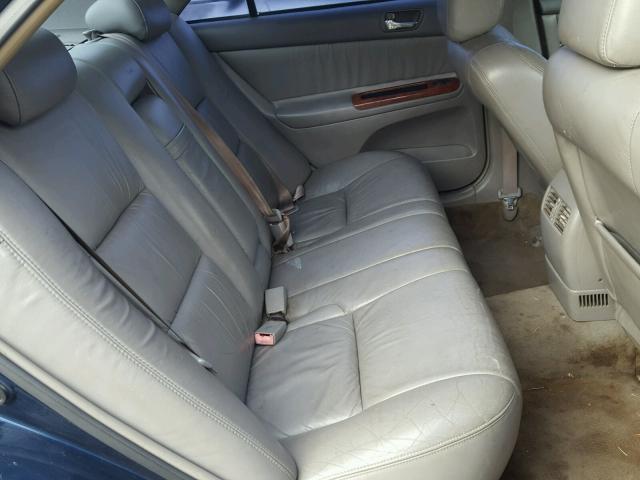 4T1BE30K72U556147 - 2002 TOYOTA CAMRY LE ლურჯი ფოტო 6