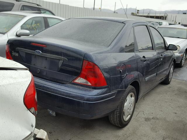 1FAFP33P92W172369 - 2002 FORD FOCUS LX BLUE photo 4