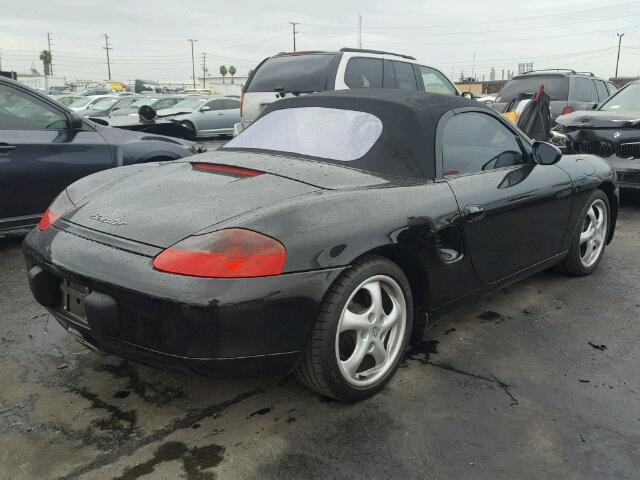 WP0CA2981XU629591 - 1999 PORSCHE BOXSTER BLACK photo 4