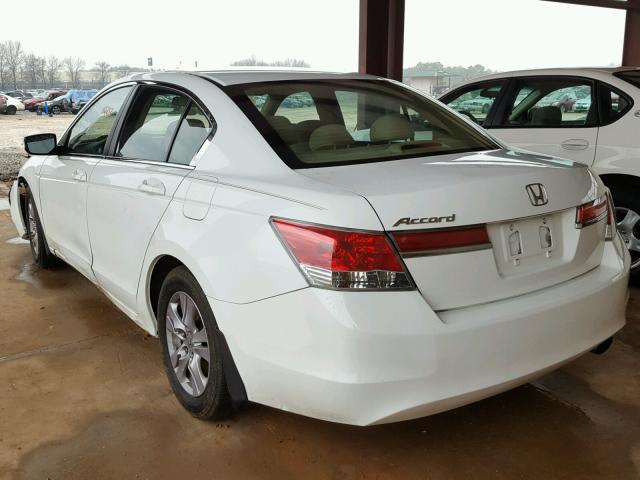 1HGCP2F44CA227495 - 2012 HONDA ACCORD LXP WHITE photo 3