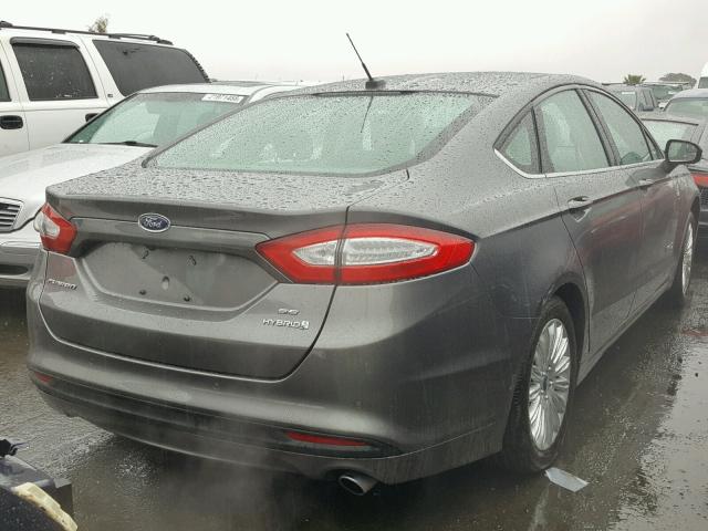 3FA6P0LU2DR297272 - 2013 FORD FUSION SE GRAY photo 4