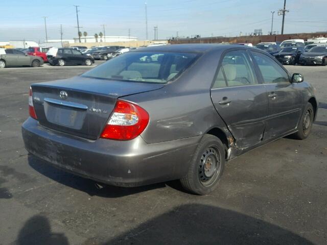 4T1BE32K14U817787 - 2004 TOYOTA CAMRY LE GRAY photo 4