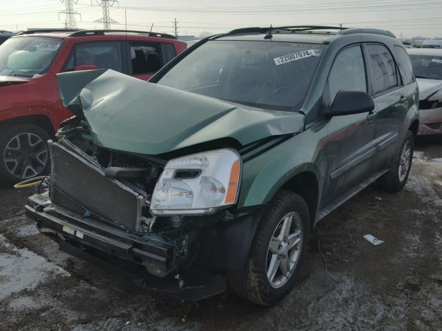 2CNDL73F656206628 - 2005 CHEVROLET EQUINOX LT GREEN photo 2