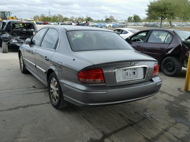 KMHWF35H84A946111 - 2004 HYUNDAI SONATA GLS GRAY photo 3