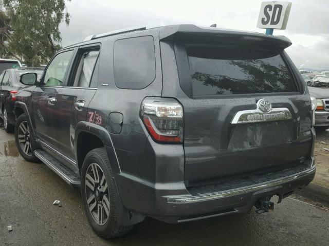 JTEBU5JR9G5357502 - 2016 TOYOTA 4RUNNER SR GRAY photo 3