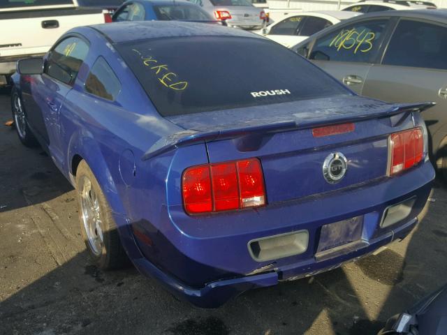 1ZVFT82H255142571 - 2005 FORD MUSTANG GT BLUE photo 3