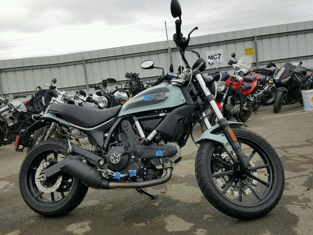 ML015AXG8GT000285 - 2016 DUCATI SCRAMBLER BLUE photo 1