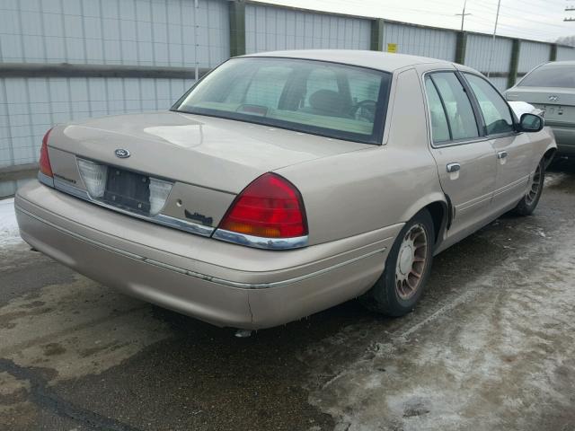 2FAFP74W8WX166067 - 1998 FORD CROWN VICT TAN photo 4