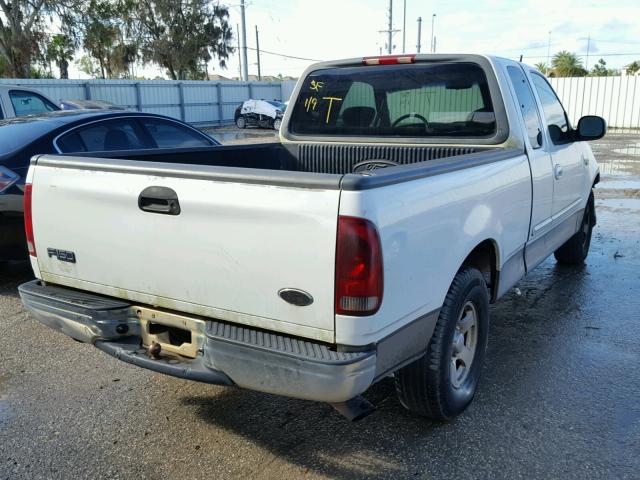 1FTZX17251NB89023 - 2001 FORD F150 WHITE photo 4