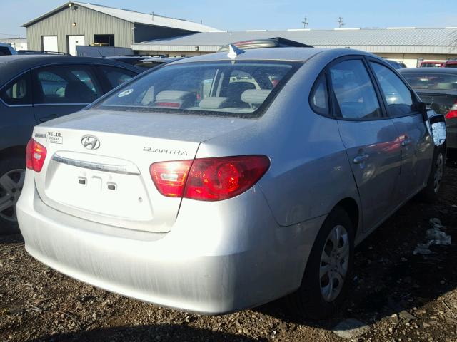 KMHDU4AD5AU846371 - 2010 HYUNDAI ELANTRA BL SILVER photo 4