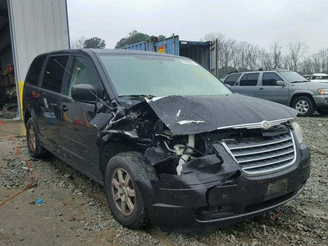 2A4RR2D13AR391626 - 2010 CHRYSLER TOWN & COU PURPLE photo 1