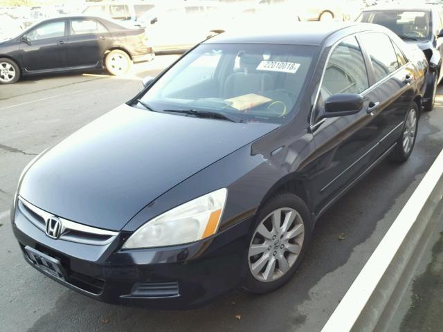 1HGCM66457A021270 - 2007 HONDA ACCORD SE BLACK photo 2