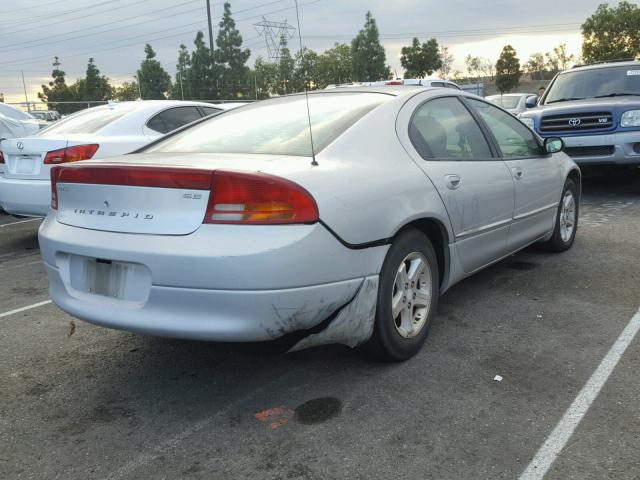 2B3HD46R74H697092 - 2004 DODGE INTREPID S GRAY photo 4