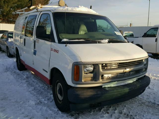 1GCFG25W9Y1266802 - 2000 CHEVROLET EXPRESS G2 WHITE photo 1