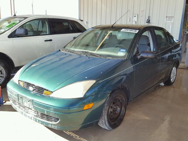 1FAFP34P81W202877 - 2001 FORD FOCUS SE GREEN photo 2