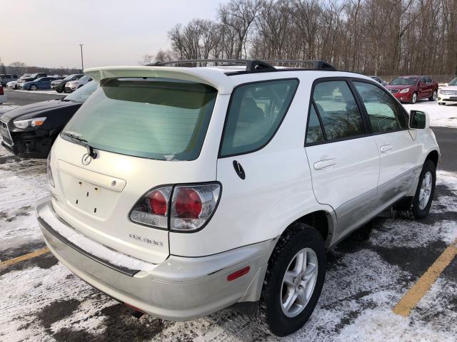 JTJHF10U320262685 - 2002 LEXUS RX 300 WHITE photo 4