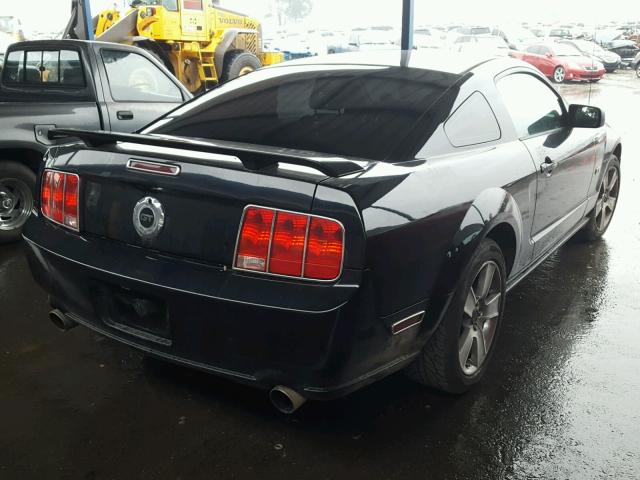 1ZVHT82H175216641 - 2007 FORD MUSTANG GT BLACK photo 4