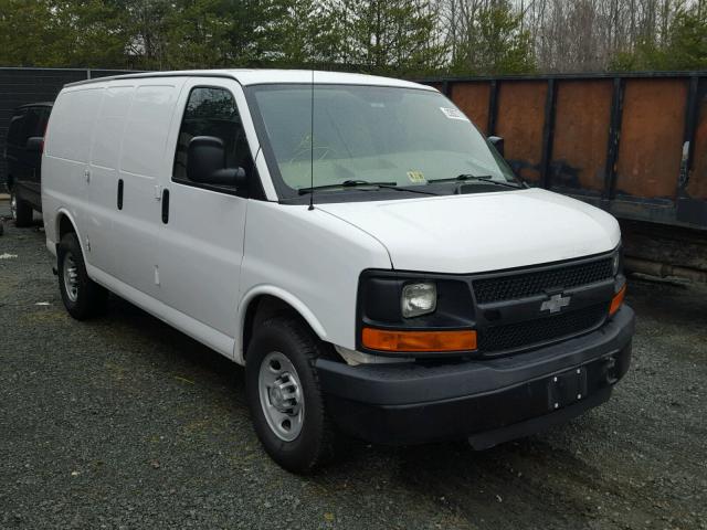 1GCWGFCF8F1220594 - 2015 CHEVROLET EXPRESS G2 WHITE photo 1