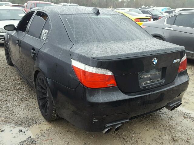 WBSNB93508CX08943 - 2008 BMW M5 BLACK photo 3