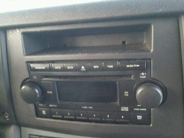 1J8HG48K96C354594 - 2006 JEEP COMMANDER SILVER photo 9