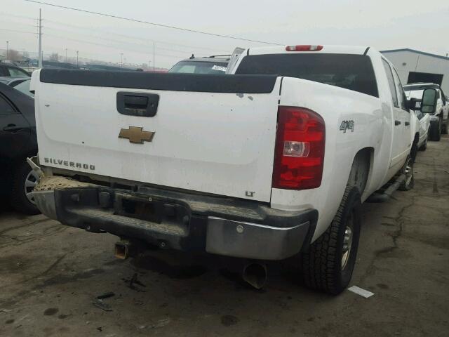 1GCHK23617F507764 - 2007 CHEVROLET SILVERADO WHITE photo 4