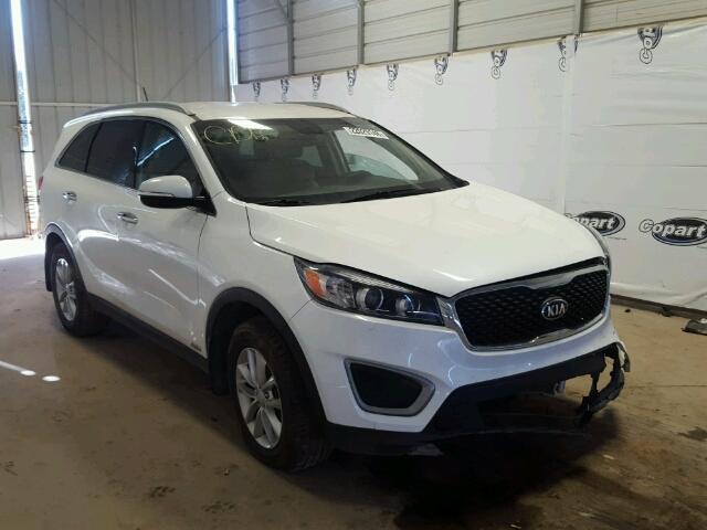 5XYPGDA36GG147227 - 2016 KIA SORENTO LX WHITE photo 1