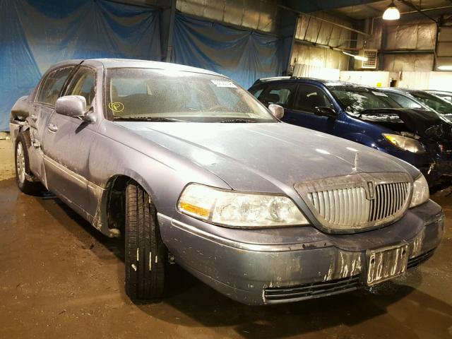 1LNHM81W64Y619357 - 2004 LINCOLN TOWN CAR E BLUE photo 1