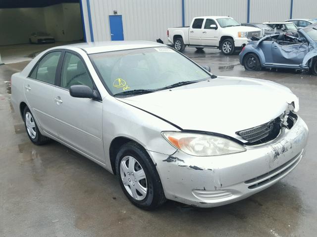 4T1BE32K82U005402 - 2002 TOYOTA CAMRY LE ვერცხლისფერი ფოტო 1