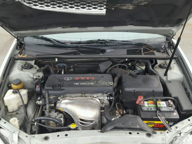4T1BE32K82U005402 - 2002 TOYOTA CAMRY LE ვერცხლისფერი ფოტო 7